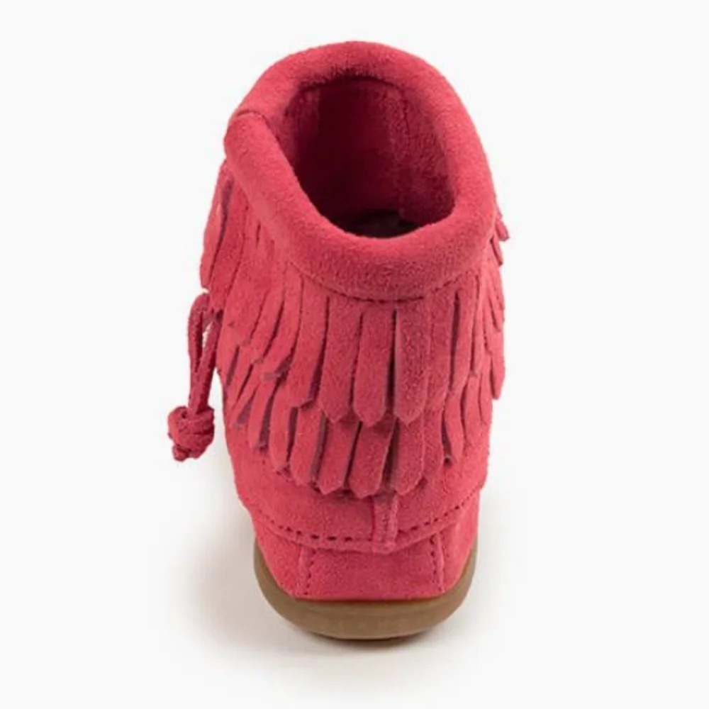 Minnetonka double fringe side zip hard sole boot size 2